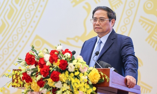 Dành 500.000 tỷ đồng tập trung phát triển cao tốc nhiệm kỳ này, ưu tiên đường sắt tốc độ cao nhiệm kỳ tới