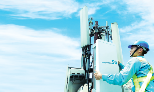 Viễn thông di động năm 2023: Trông chờ vào dịch vụ số