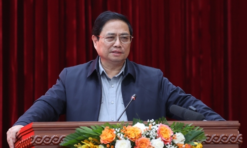 Thủ tướng: Lựa chọn đúng dự án trọng điểm để ưu tiên đầu tư, Cao Bằng sẽ tự lực cánh sinh vươn lên