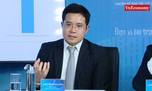 Chủ tịch FiinGroup: Lãi suất không giảm là thách thức lớn cho mục tiêu tăng trưởng kinh tế 2023 