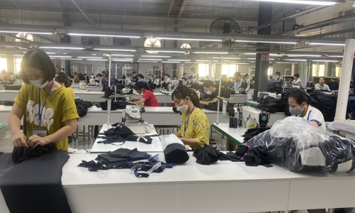 Thanh Hóa: Doanh nghiệp may mặc nỗ lực vượt khó