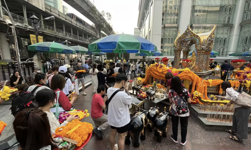 Các nước Đông Nam Á chạy đua hút du khách Trung Quốc đi tour