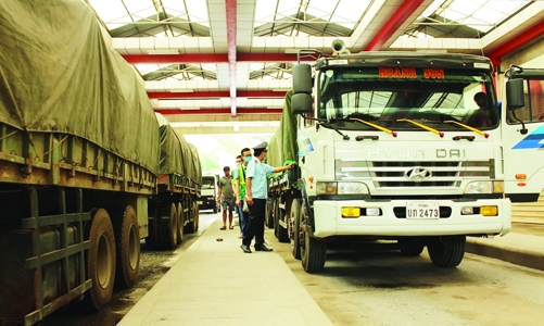 Thu ngân sách đột ngột giảm sâu tháng 1, Tổng cục Hải quan yêu cầu triển khai loạt nhiệm vụ trọng tâm