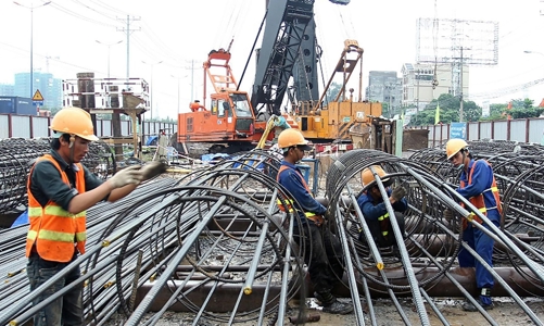 Yêu cầu các doanh nghiệp xây dựng, giao thông thanh toán tiền nợ lương, bảo hiểm