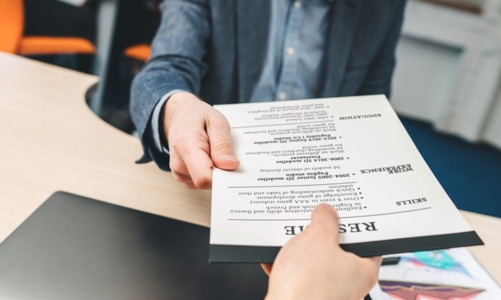 Lật tẩy màn kịch lừa “chạy việc”, mua xe ô tô giá rẻ