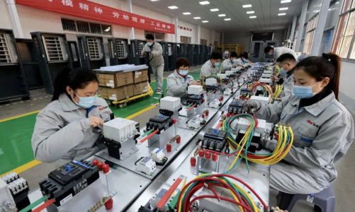 Giới chuyên gia đang dự báo như thế nào về tăng trưởng kinh tế Trung Quốc?