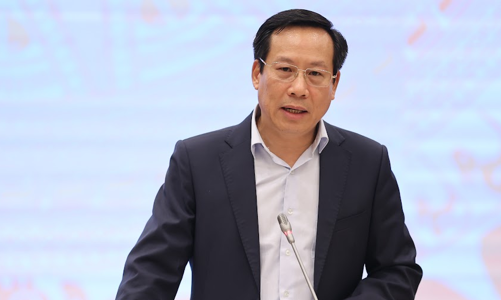 Thứ trưởng Bộ Y tế lý giải nguyên nhân thiếu thuốc và vật tư y tế