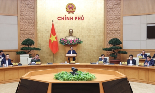 Thủ tướng yêu cầu giảm mặt bằng lãi suất, hài hòa giữa điều hành lãi suất và kiểm soát lạm phát