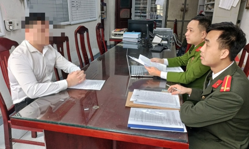 Làm rõ người chuyển tiếp cuộc gọi đòi nợ tới đường dây nóng Bộ Công an