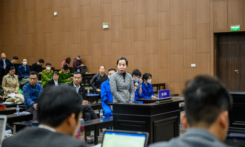 Ngân hàng và chuyện bảo vệ quyền lợi khách gửi tiền