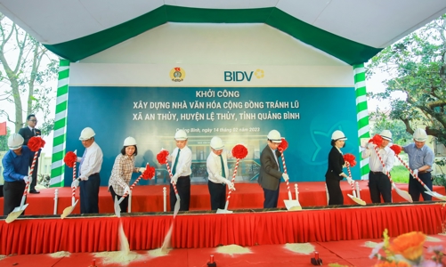 Nhà cộng đồng tránh lũ - Công trình văn hóa an toàn cho người dân