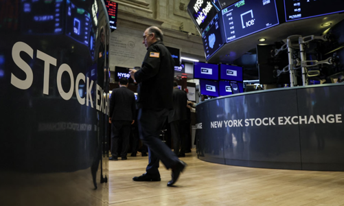 Chứng khoán toàn cầu tăng điểm mạnh sau khi First Republic Bank và Credit Suisse Bank được cứu