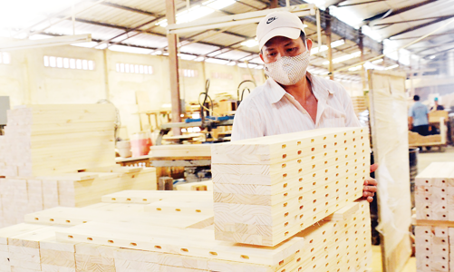 Xuất khẩu ngành hàng gỗ tiếp tục giảm