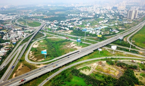 Lâm Đồng yêu cầu đẩy nhanh tiến độ 7 dự án trọng điểm