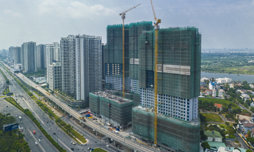 Địa ốc 2023: “Đãi cát tìm vàng”