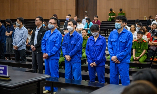 Vụ lừa 433 tỷ đồng: Vì sao nhiều đại gia không được trả sổ tiết kiệm?