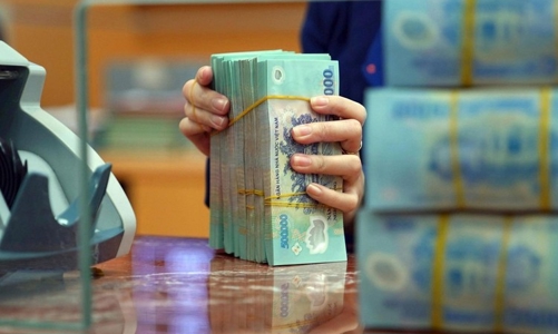 Lãi suất liên ngân hàng qua đêm giảm xuống vùng 1%