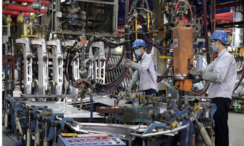 PMI giảm xuống 47,7 điểm, “bước lùi” của ngành sản xuất Việt Nam