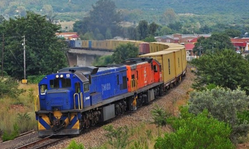 Sản xuất giảm tốc, vận tải hàng hóa bằng đường sắt giảm 25% trong quý 1/2023