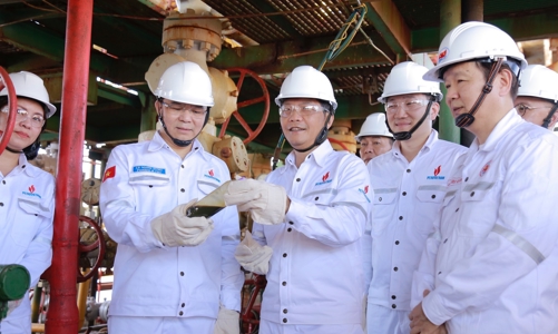 Trưởng Ban Kinh tế Trung ương: Sẽ rà soát quy định, đề xuất tháo gỡ cho ngành dầu khí 