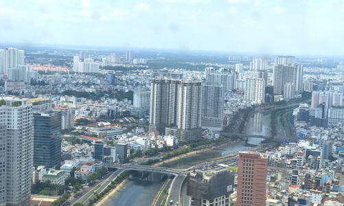 Bất động sản TP.HCM và vùng phụ cận rơi vào trầm lắng trong quý 1/2023