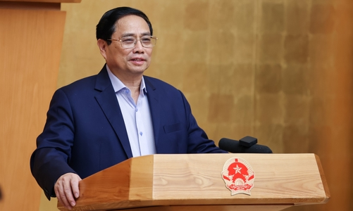 Thủ tướng yêu cầu rà soát và cắt giảm tối đa các thủ tục rườm rà trong giao dịch đất đai