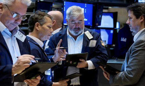 Chứng khoán Mỹ và giá dầu cùng tăng nhẹ