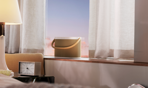 Bang & Olufsen hợp tác với GamFratesi thiết kế mẫu loa di động mới
