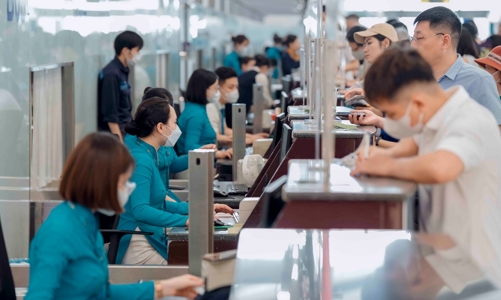 Hai sân bay lớn nhất cả nước đón gần 1,2 triệu lượt khách dịp nghỉ lễ 30/4 và 1/5