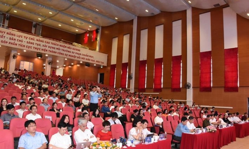 Tìm giải pháp nâng cao chất lượng giáo viên