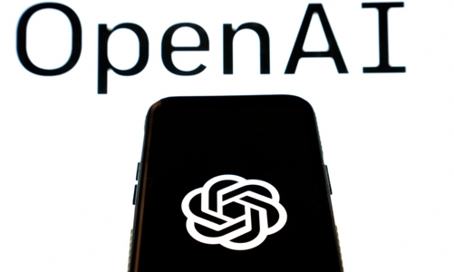 OpenAI chính thức đưa ChatGPT lên iOS, dự báo thay đổi toàn bộ cách sử dụng smartphone của người dùng