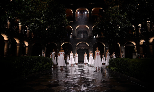 Xa xỉ là sự tôn vinh với hàng thủ công