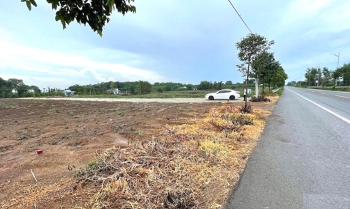 Đất nền phía Nam chưa hết khó khăn