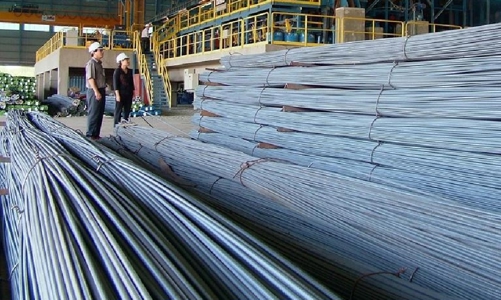 Giá thép xây dựng tiếp tục lao dốc