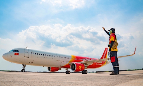VietJet Air muốn phát hành 2.000 tỷ trái phiếu để thanh toán lương, bảo hiểm, đặt cọc tàu bay
