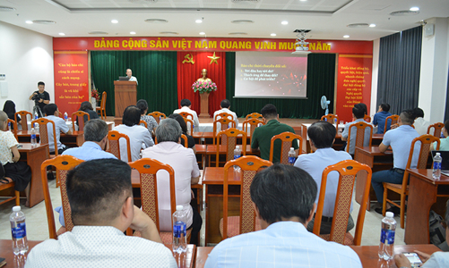 Trang bị kiến thức “Chuyển đổi số báo chí trong tình hình mới”