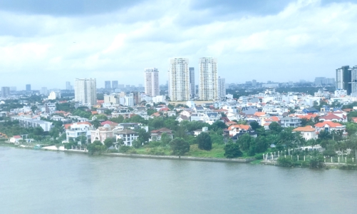 Người nước ngoài mua nhà tại Việt Nam: Khơi mở hay hạn chế?