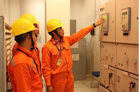 Khẩn trương khắc phục thiếu điện cục bộ ở miền Bắc