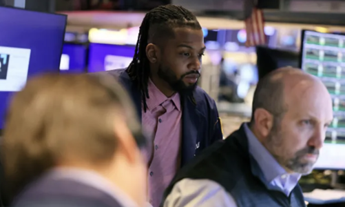 Chứng khoán Mỹ và giá dầu đồng loạt giảm trước cuộc điều trần của Chủ tịch Fed