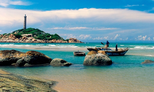 Bình Thuận dừng cấp phép mới các dự án ven biển