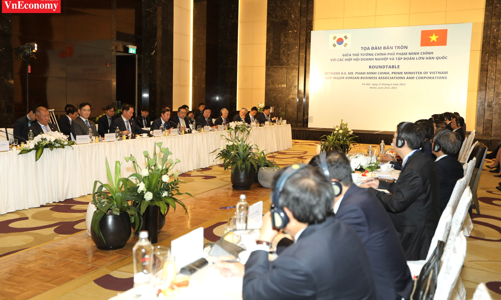 Thủ tướng Phạm Minh Chính và Tổng thống Yoon Suk Yeol tham dự Diễn đàn Doanh nghiệp Việt Nam - Hàn Quốc