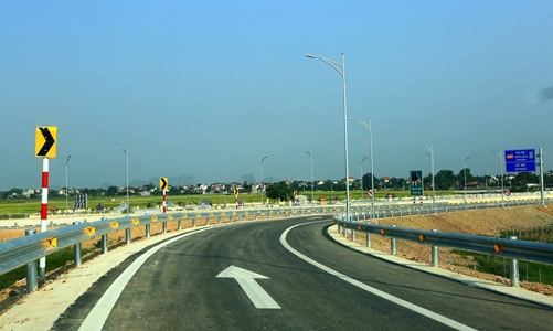 Thanh Hóa dự chi gần 820 tỷ làm 1,5 km đường