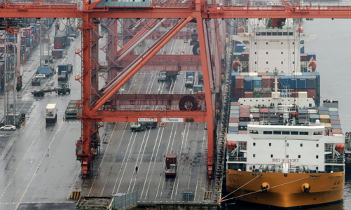 Thương mại châu Á sụt tốc, áp lực lạm phát ở Mỹ có giải toả?