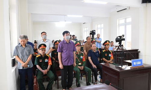 Cựu Tư lệnh Cảnh sát biển lĩnh án 16 năm tù về tội tham ô tài sản