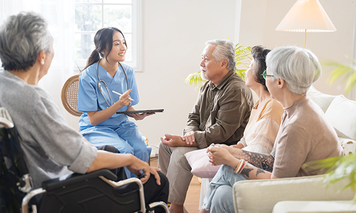 Thế giới đón đầu thị trường chăm sóc người cao tuổi