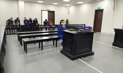 Giả danh đại tá, trưng sổ tiết kiệm 200 tỷ đồng để lừa đảo