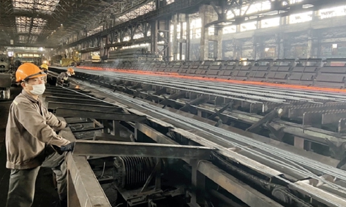 Thị trường thép trong nước vẫn “nguội lạnh”, VSA kiến nghị “lập hàng rào” ngăn thép nhập khẩu