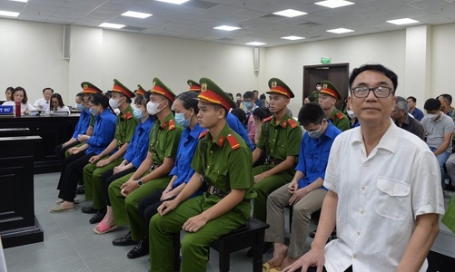 Vụ 9,4 triệu sách giáo khoa giả: Làm rõ hành vi hối lộ 300 triệu đồng