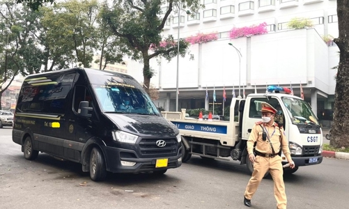 Tăng cường kiểm tra xe hợp đồng 