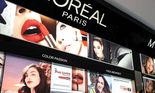 Ngành làm đẹp xa xỉ đang nóng lên nhờ những màn M&A và hợp tác kinh doanh